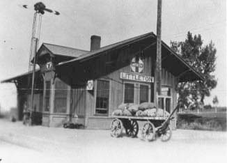 Atchison, Topeka and Santa Fe Depot 1920